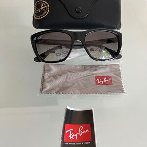 Ray-Ban ® RB4154 Gray Gradient Sunglasses